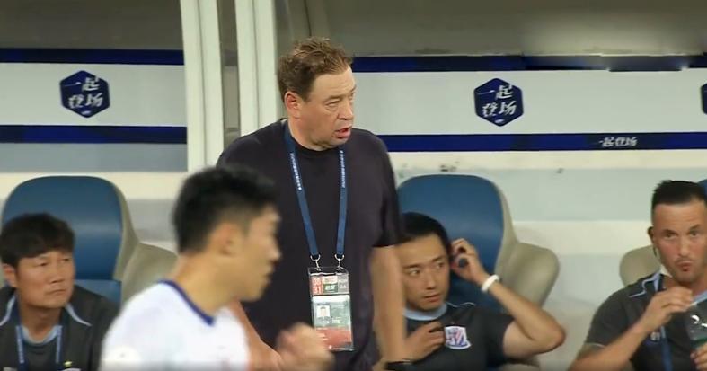 曹28：司机让我练田径 战术靠陈晋一高天意 没于汉超早回俄罗斯了